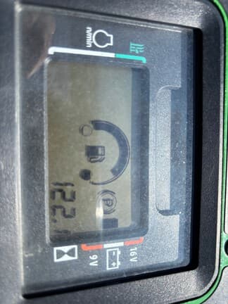 Image of John Deere Q820M equipment image 4