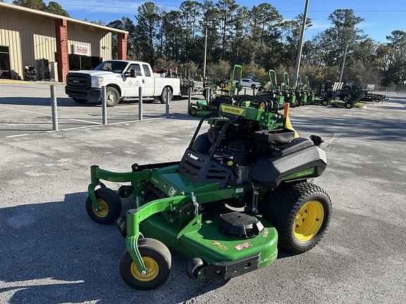 Image of John Deere Q820M Primary image