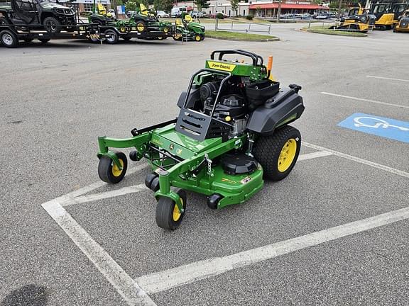 Image of John Deere Q820M equipment image 4