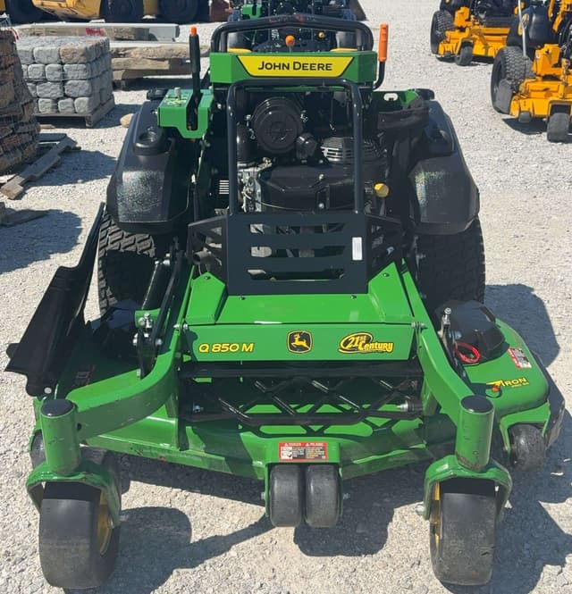 Image of John Deere Q850M equipment image 2