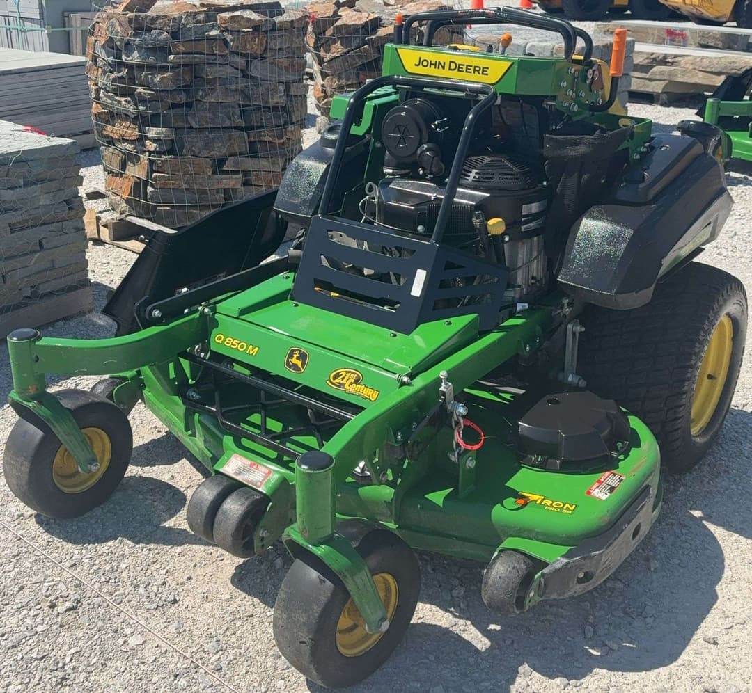 Image of John Deere Q850M Primary image