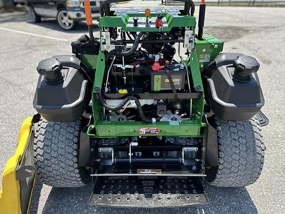 Image of John Deere Q850M equipment image 4