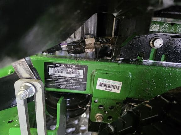 Image of John Deere Q850M equipment image 4