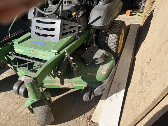 Image of John Deere Q850M equipment image 2