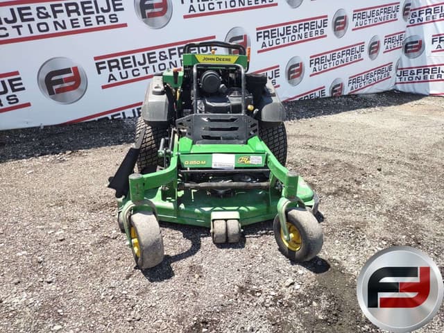 Image of John Deere Q850M equipment image 1