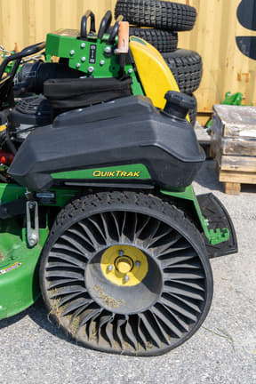 Image of John Deere Q850R equipment image 3