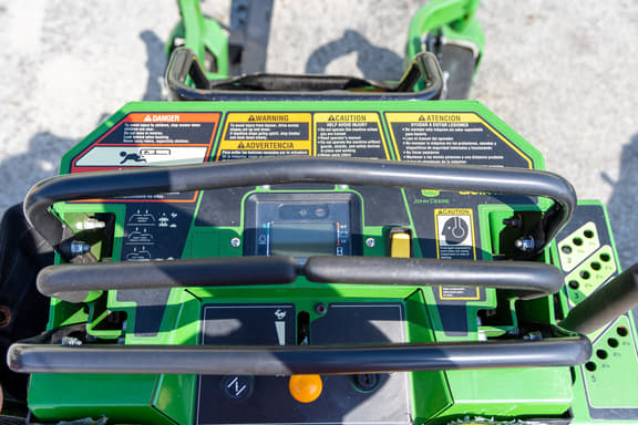 Image of John Deere Q850R equipment image 4