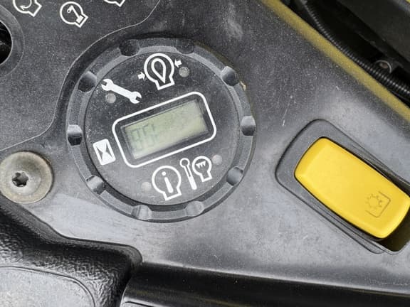 Image of John Deere Q850R equipment image 1