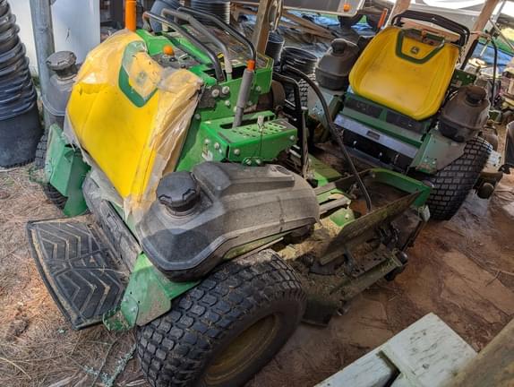 Image of John Deere Q865R equipment image 2