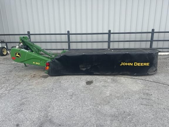 Image of John Deere R310 equipment image 1