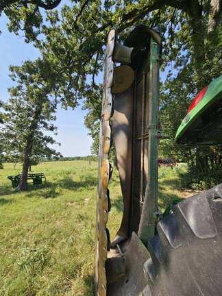 Image of John Deere R310 equipment image 2