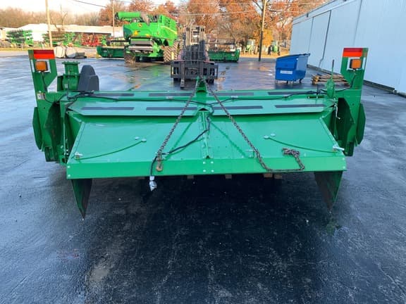 Image of John Deere R400 equipment image 3