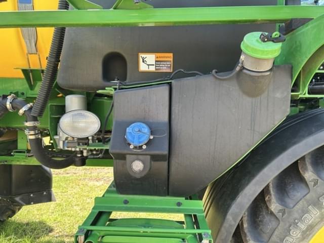 Image of John Deere R4023 equipment image 3