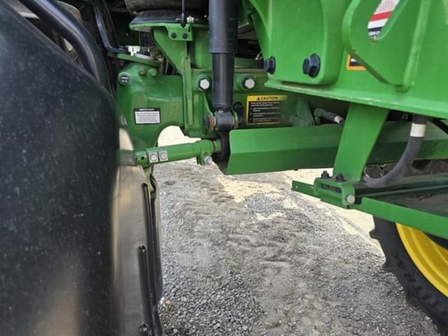 Image of John Deere R4023 equipment image 3
