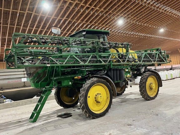 2024 John Deere R4023 Equipment Image0