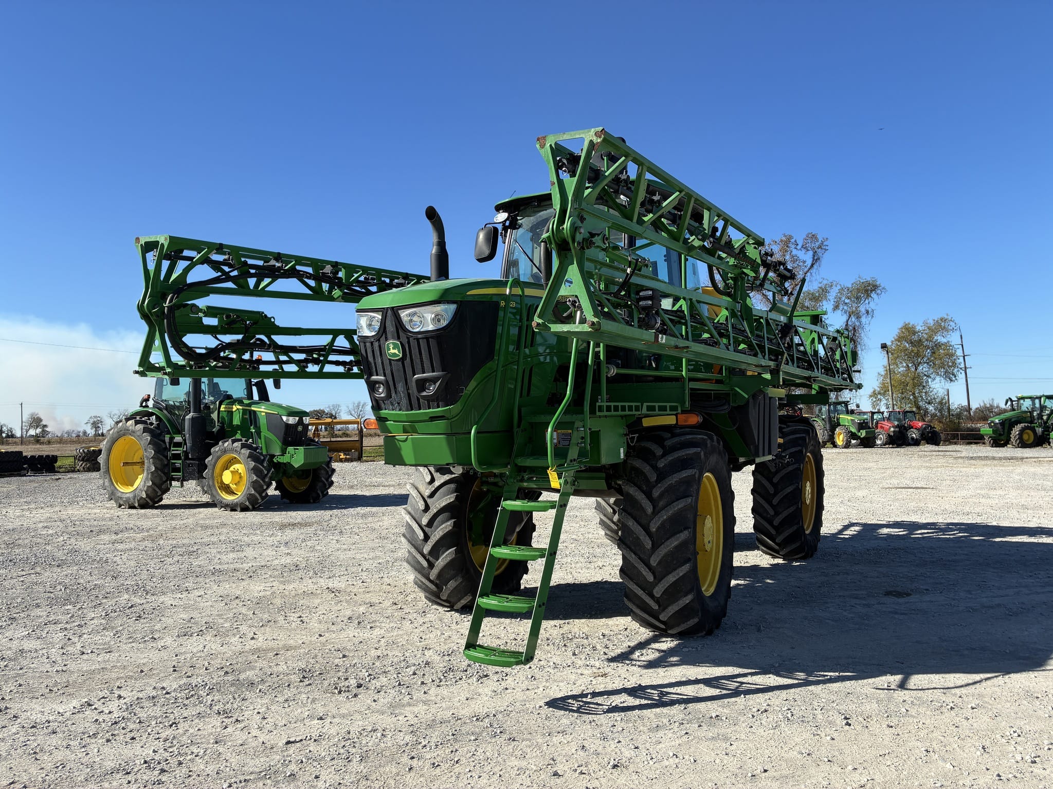 2024 John Deere R4023 Equipment Image0