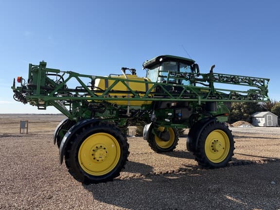 Image of John Deere R4023 equipment image 2