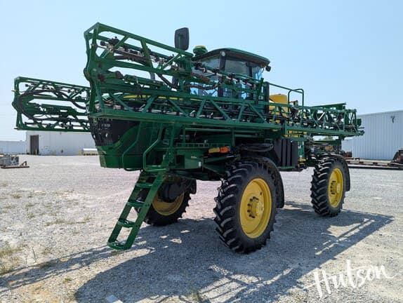 Image of John Deere R4023 equipment image 2