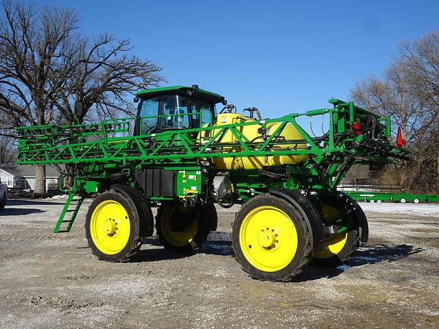 Image of John Deere R4023 equipment image 4
