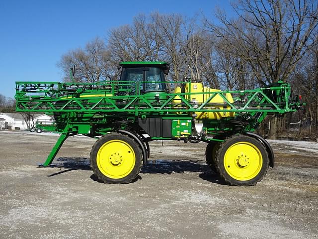 Image of John Deere R4023 equipment image 2