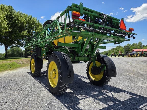 Image of John Deere R4023 equipment image 4