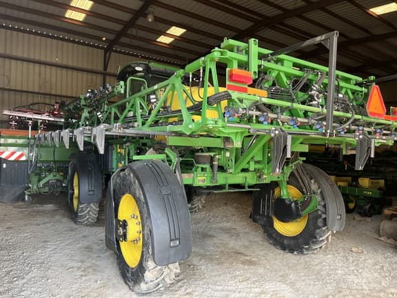 Image of John Deere R4023 equipment image 4