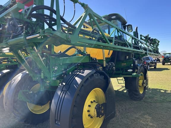 Image of John Deere R4023 equipment image 3