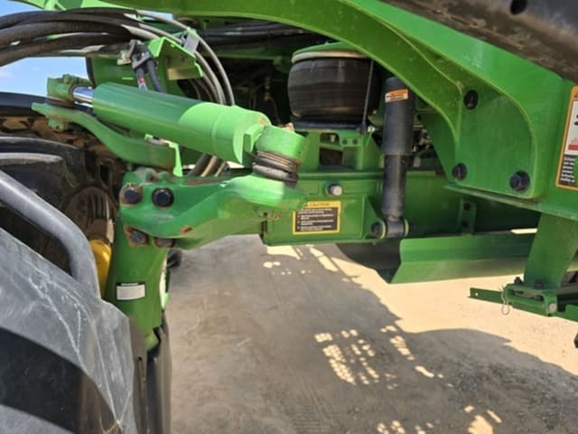 Image of John Deere R4023 equipment image 4