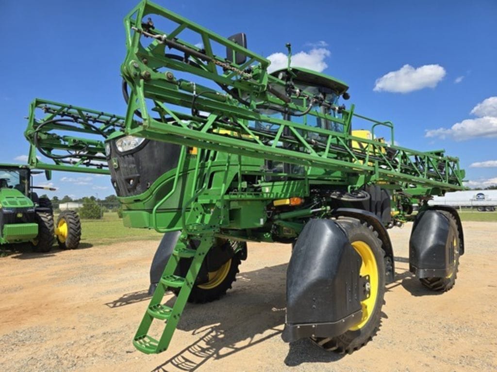 2024 John Deere R4023 Equipment Image0