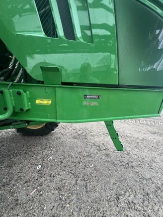 Image of John Deere R4023 equipment image 4