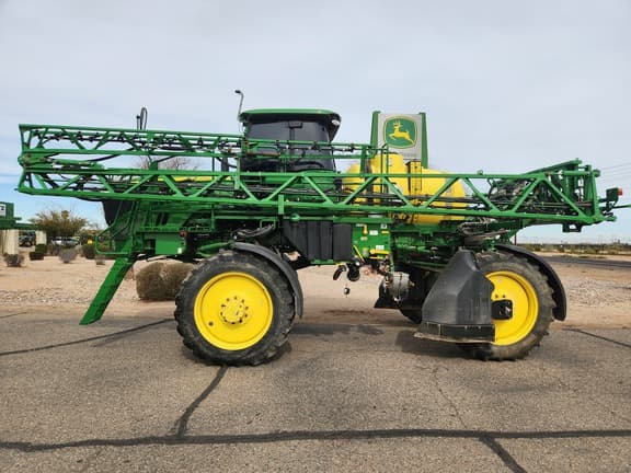 Image of John Deere R4023 equipment image 1