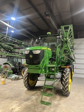 2025 John Deere R4023 Equipment Image0
