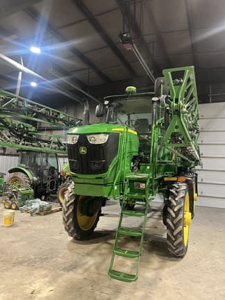 Image of John Deere R4023 Primary image