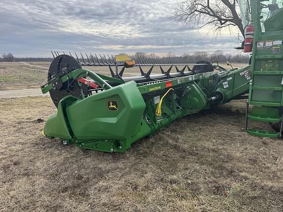 Image of John Deere RD30F equipment image 2