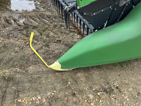 Image of John Deere RD30F equipment image 3