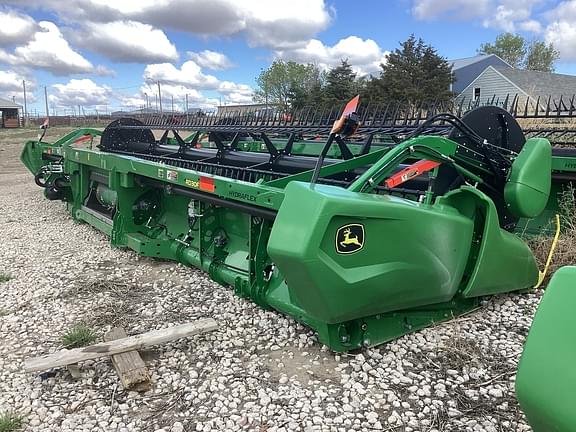 Image of John Deere RD30F equipment image 3