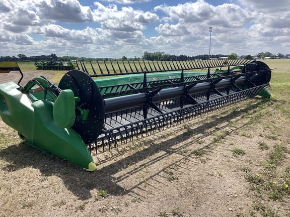 2024 John Deere RD30F Equipment Image0
