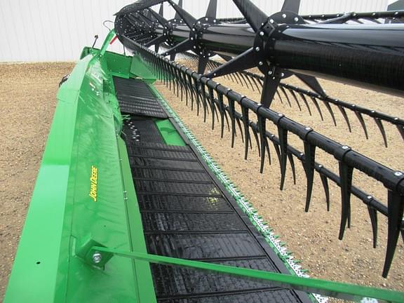 Image of John Deere RD30F equipment image 3