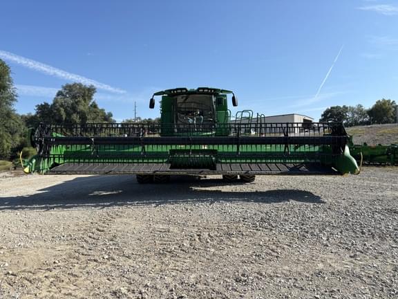 Image of John Deere RD30F equipment image 1