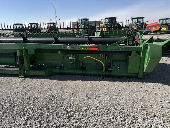 Image of John Deere RD30F equipment image 4