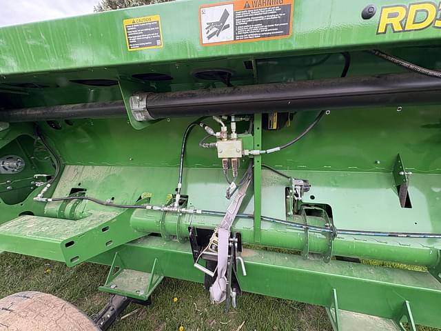 Image of John Deere RD30F equipment image 4