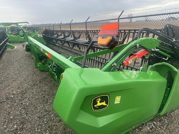 Image of John Deere RD35F equipment image 1