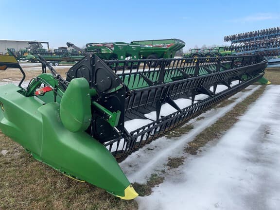 Image of John Deere RD35F equipment image 1