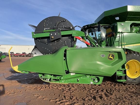 Image of John Deere RD35F equipment image 2