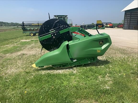Image of John Deere RD35F equipment image 2