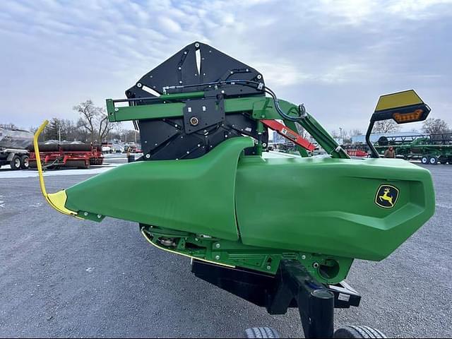 Image of John Deere RD35F equipment image 2