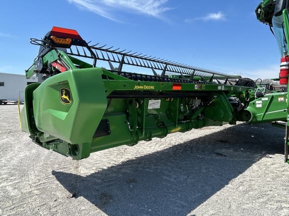 Image of John Deere RD35F equipment image 1