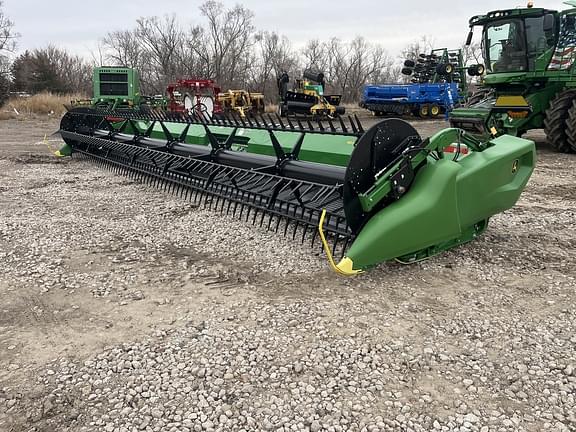 Image of John Deere RD35F Primary image