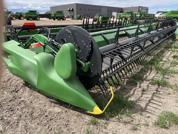 Image of John Deere RD35F Primary image