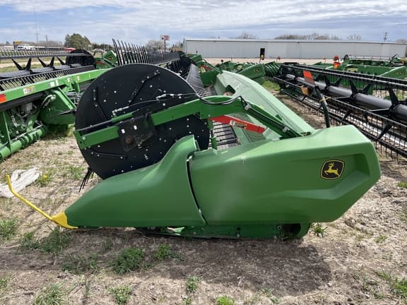 Image of John Deere RD35F equipment image 2